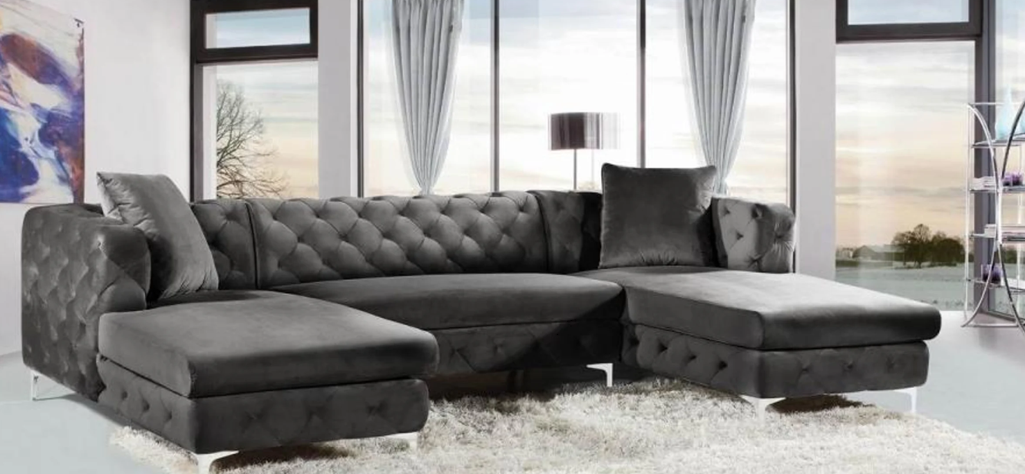 Image of the Meridian Furniture Gail Collection Sectional Sofa, a stylish and comfortable seating option for your living room
