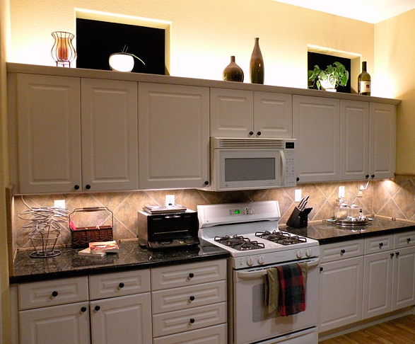 SameLE LED Under Cabinet Lighting Kit - Illuminate your space with energy-efficient LED lights