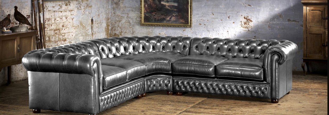 Modern and stylish corner sofa, perfect for any living room decor