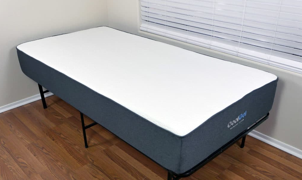 Classic Brands Cool Gel Memory Foam Replacement Mattress - Experience ultimate comfort and support
