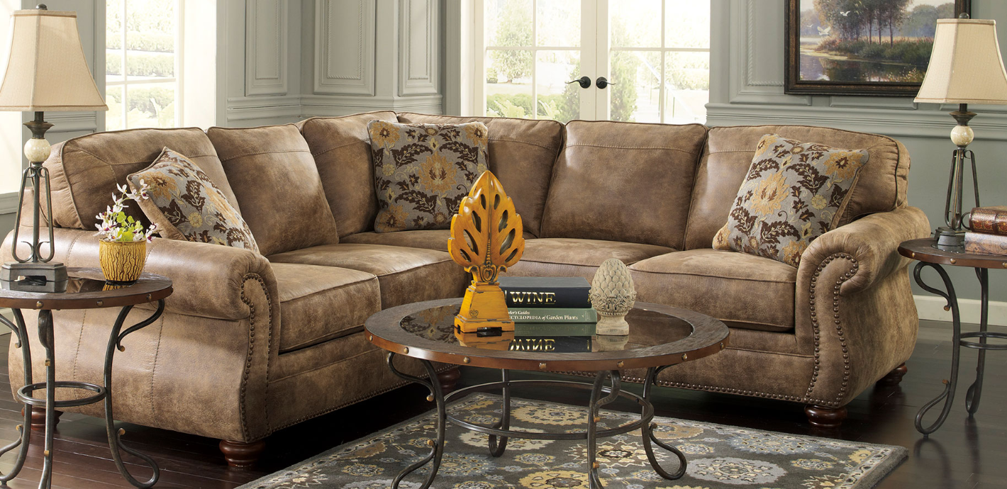 Image of Ashley Furniture Signature Design - Larkinhurst Traditional Sectional Sofa